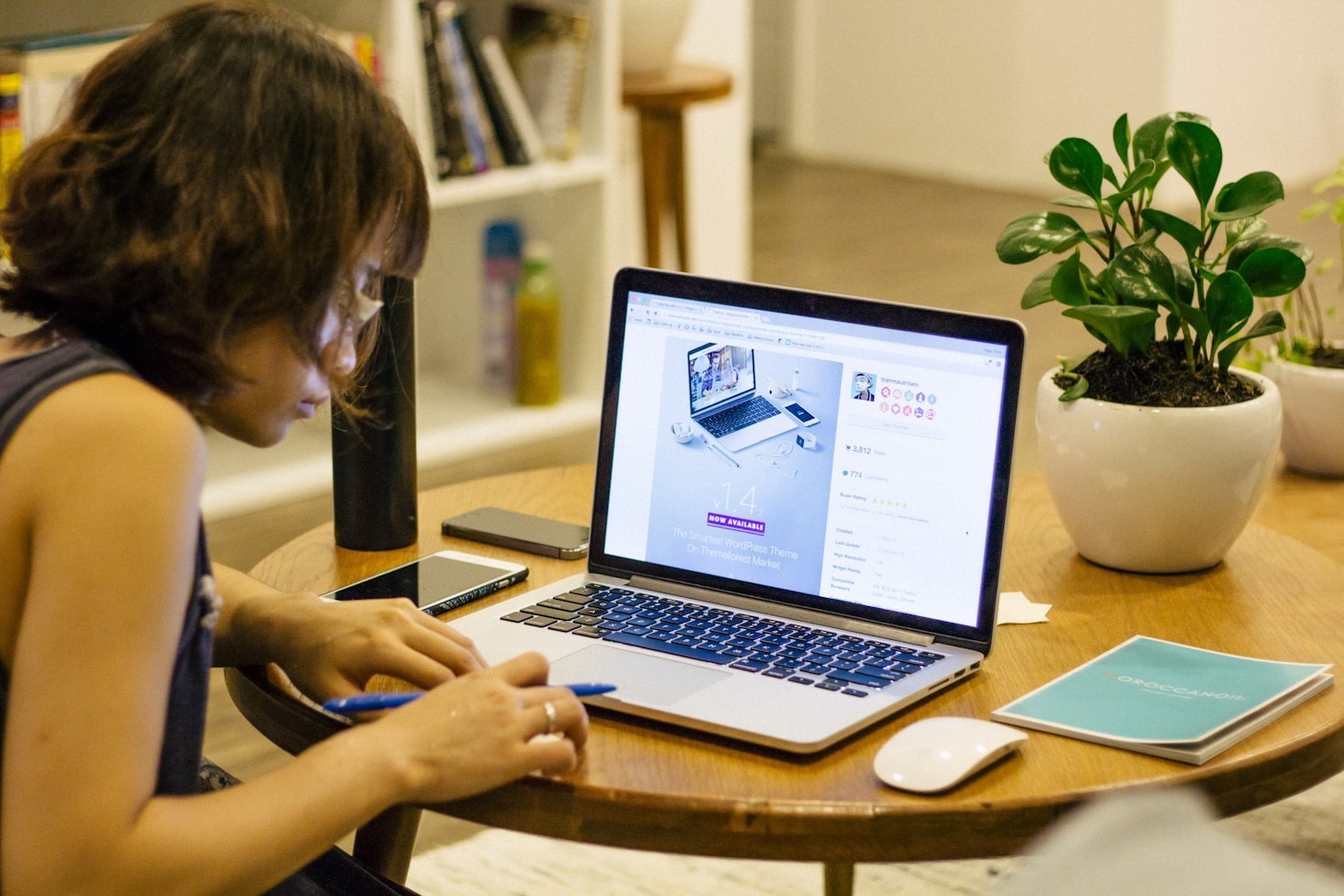 Connecting Communities Through Smart Bookmarking Systems